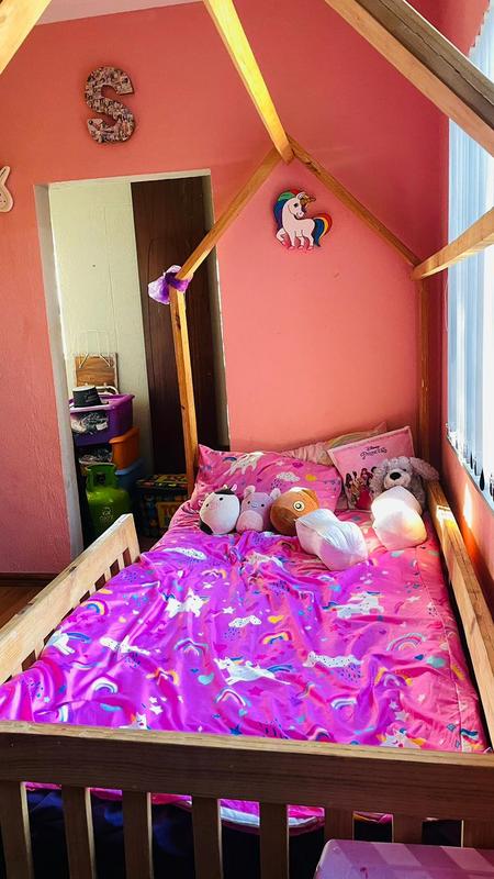 To Let 4 Bedroom Property for Rent in Morgenster Western Cape